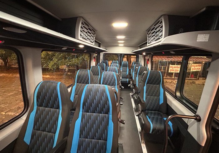 Affordable Cabs in Kochi – Kerala Tempo Traveller Rentals for Sightseeing