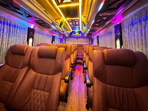 20 Seater Premium Tempo Traveller Kerala – Large Group Rentals